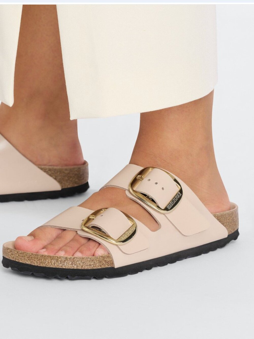 Birkenstock Arizona Big Buckle Sandals in High Shine New Beige - 38 / 7.5